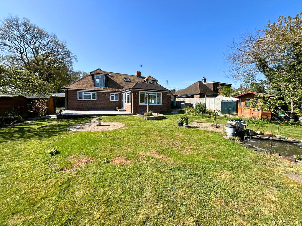 Emery Acres Upper Basildon